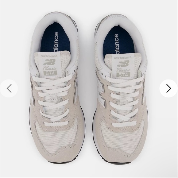 New Balance Shoes - Picture 3 of 6